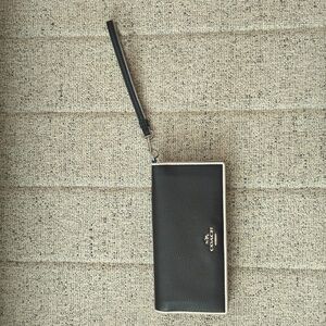 Coach wallet wristlet
